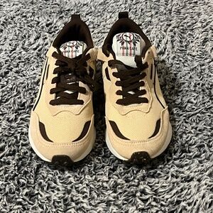 Size 9- PUMA Rider FV Cafe Men’s Shoes Cream White Brown Color
